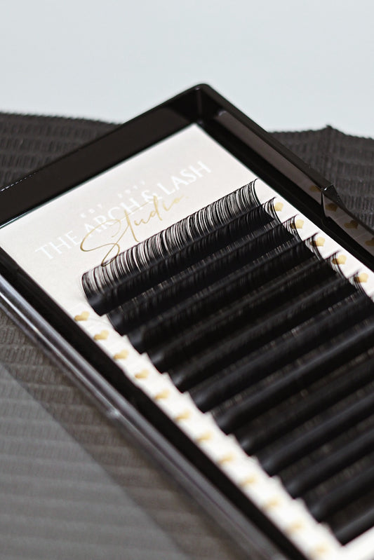 Velvet Noir Volume Lash Trays D curl 🖤